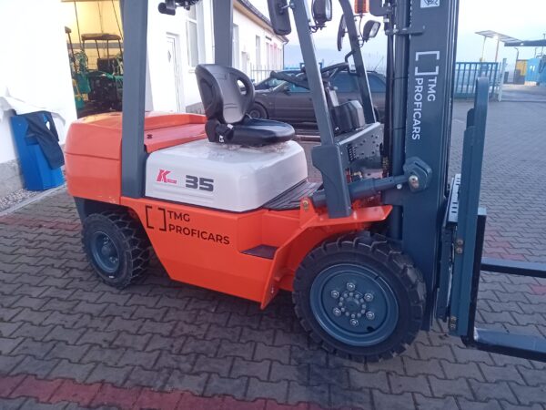 Vysokozdvižný vozík 3.5T, 4,5m zdvih, DIESEL - Image 3