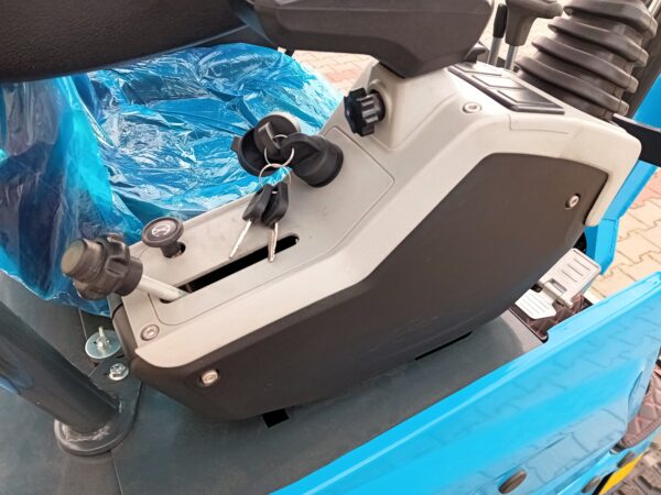 Minibagr 1450kg s motorem Laidong 19kW - Image 14