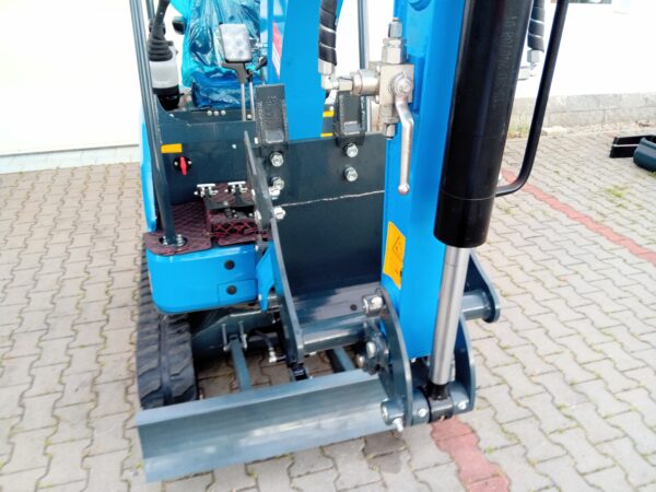 Minibagr 1450kg s motorem Laidong 19kW - Image 15
