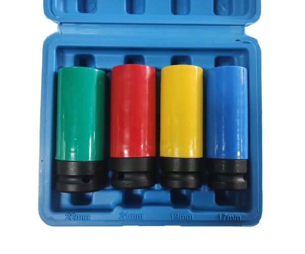 Sada dlouhých rázových nástrčných klíčů na kola